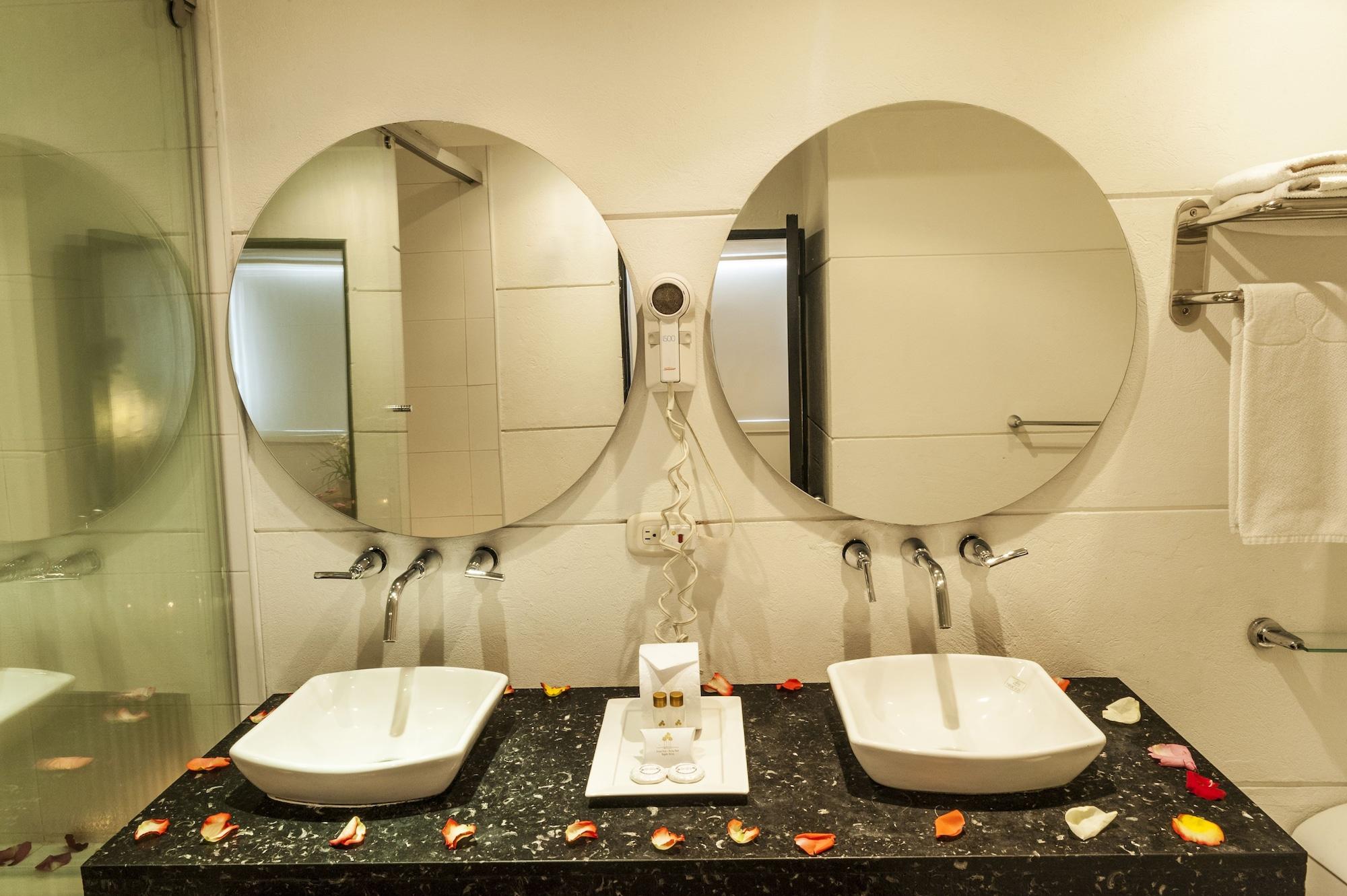 Hotel Bogota Virrey Kültér fotó