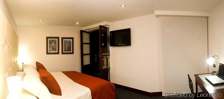 Hotel Bogota Virrey Kültér fotó