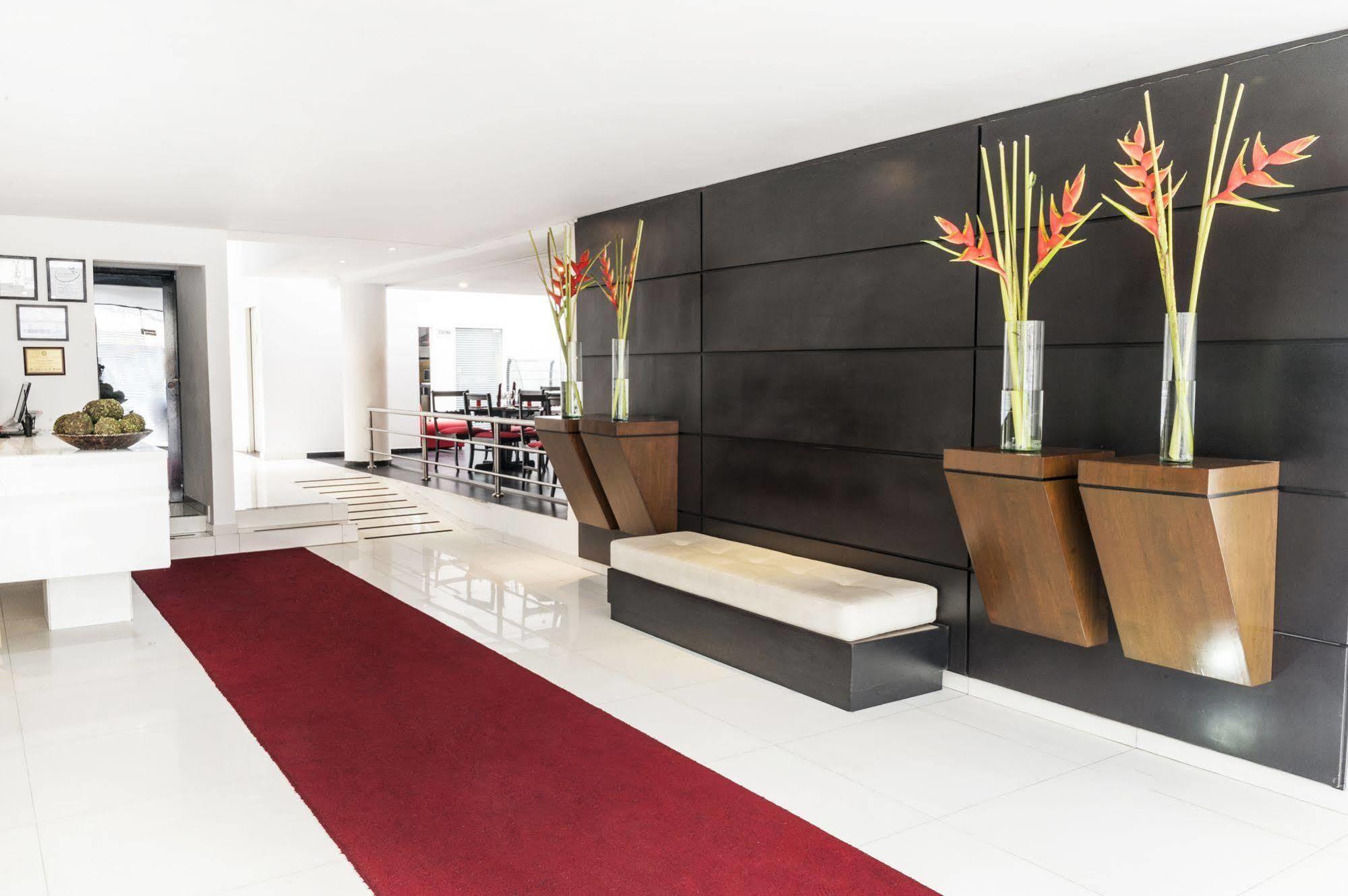 Hotel Bogota Virrey Kültér fotó